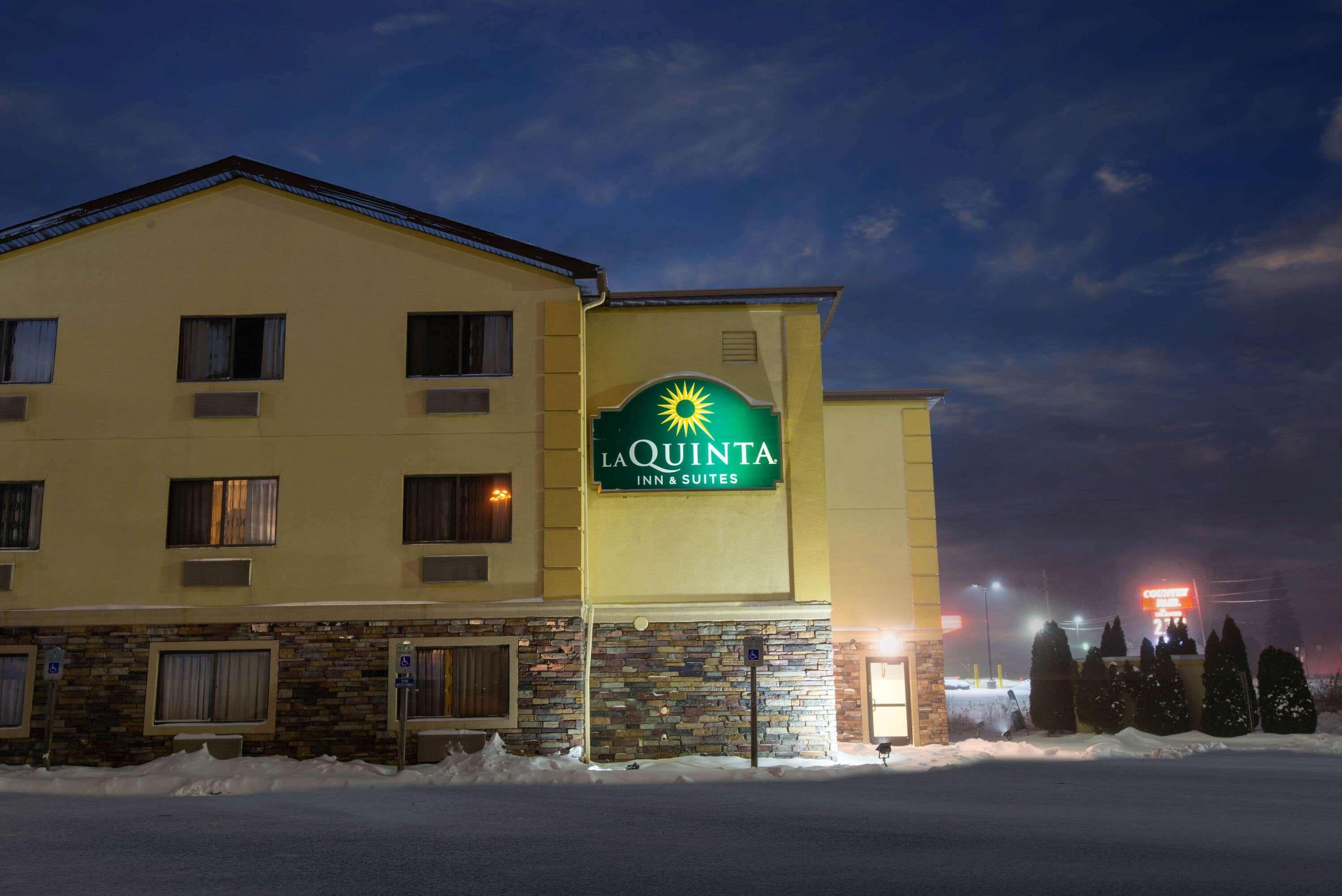 La Quinta By Wyndham Erie Hotel Bagian luar foto